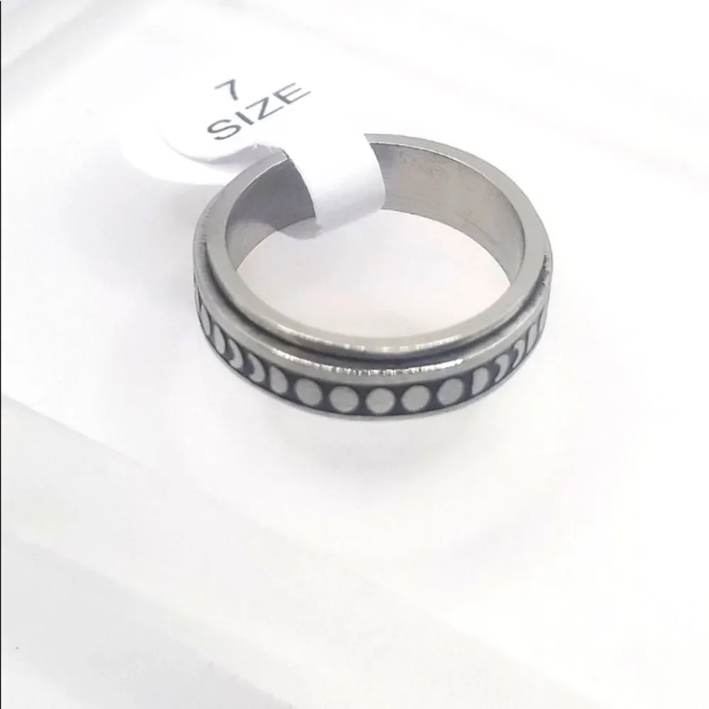 Silver Stainless Steel Fidget Spinner Ring Size 5
